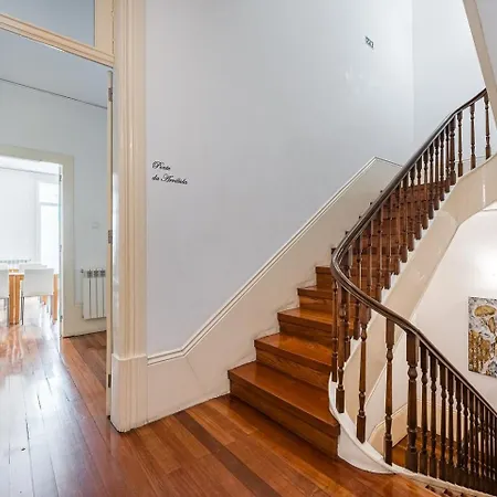 Guestready - Charming House Marques Отель 3*