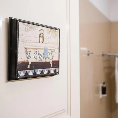 Guestready - Charming House Marques Порту