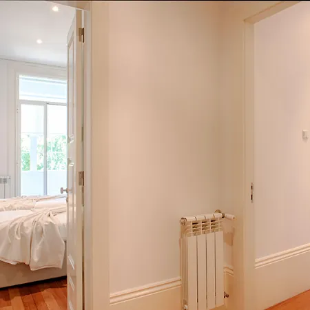 Guestready - Charming House Marques Порту